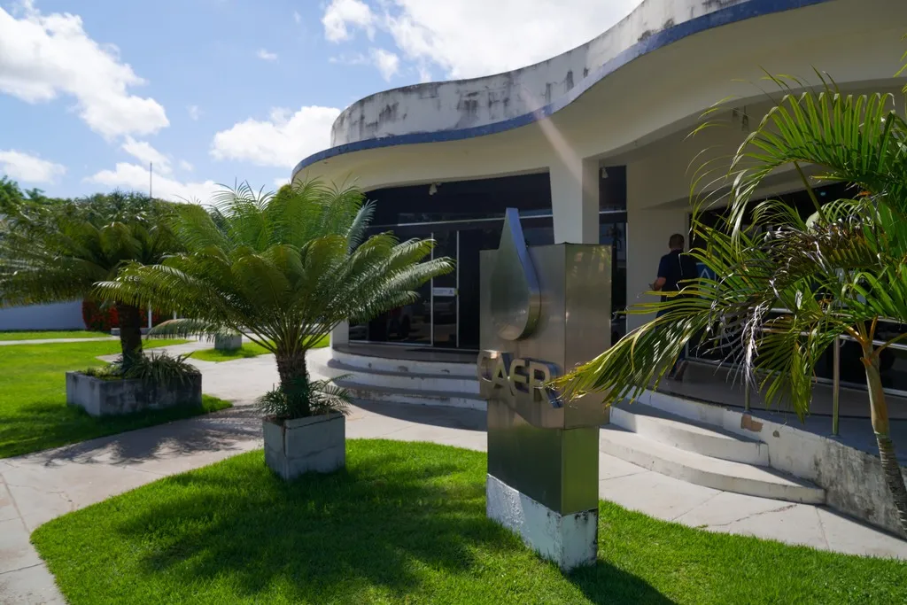 Concurso da Caer: inscrições abrem dia 23 de julho para 105 vagas com salários de até R$ 4,5 mil