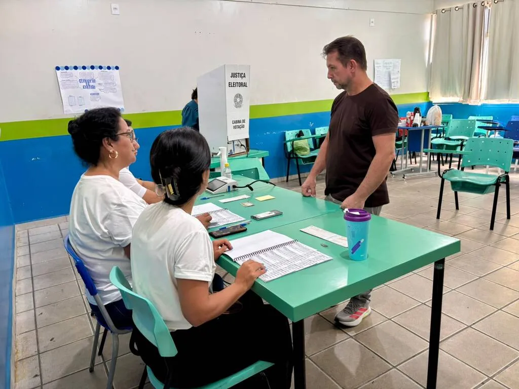 Roraimenses vão às urnas escolher novo presidente