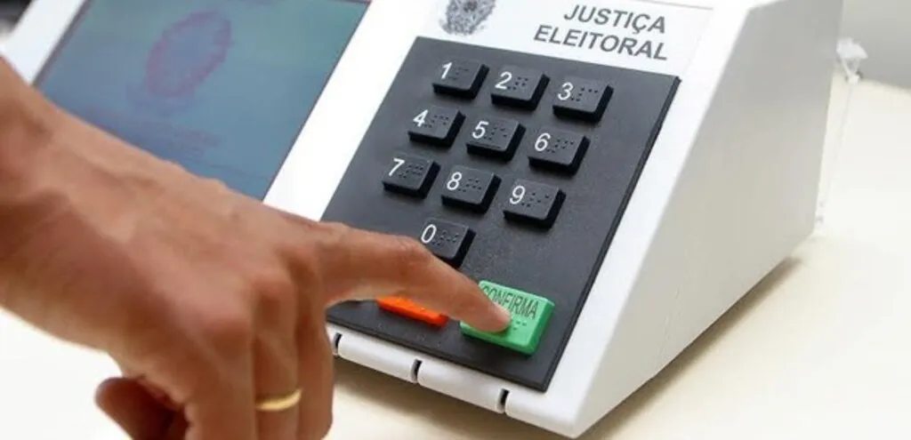 Saiba como solicitar voto em trânsito para as Eleições 2026