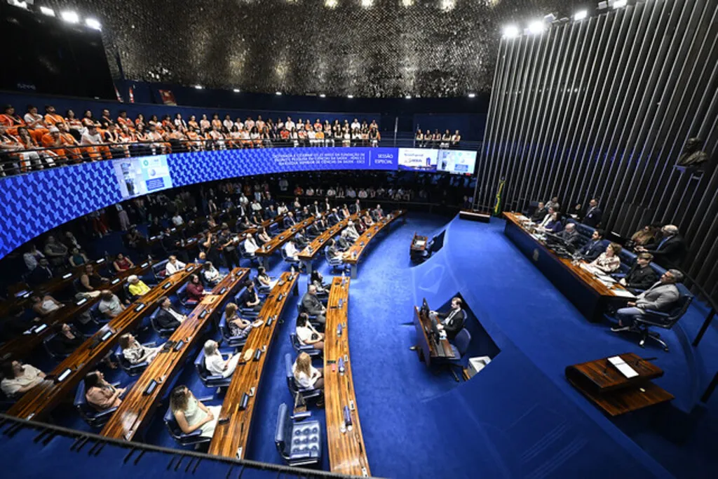 Disputa ao Senado por Roraima tem 13 concorrentes